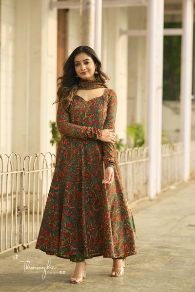 Dark Green Anarkali - Cotton Suit Set With Kota Dupatta_Easy-Resize.com