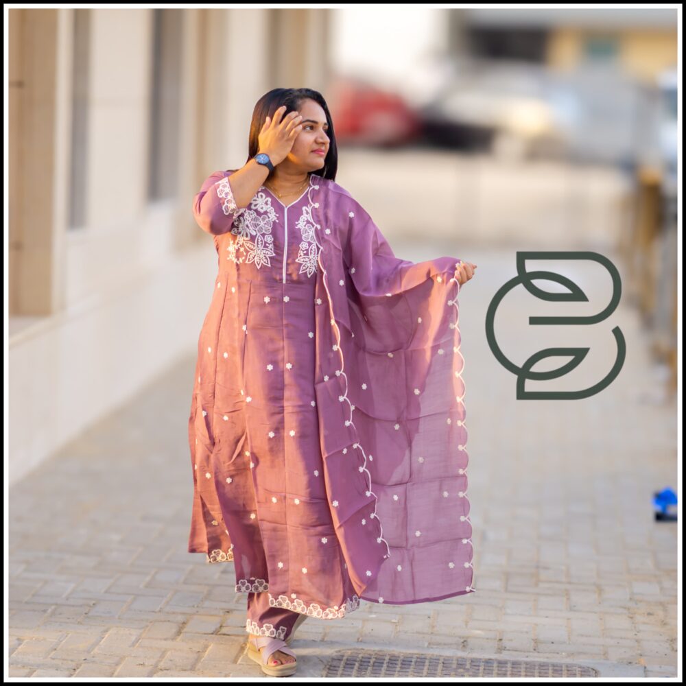 ANARKALI SALWAR SET WITH BEAUTIFUL THREAD WORK - Image 3