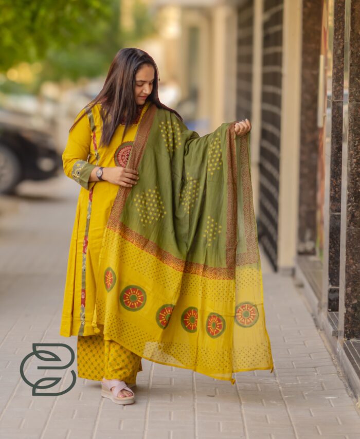 COTTON READY TO WEAR TOP,BOTTOM AND DUPATTA