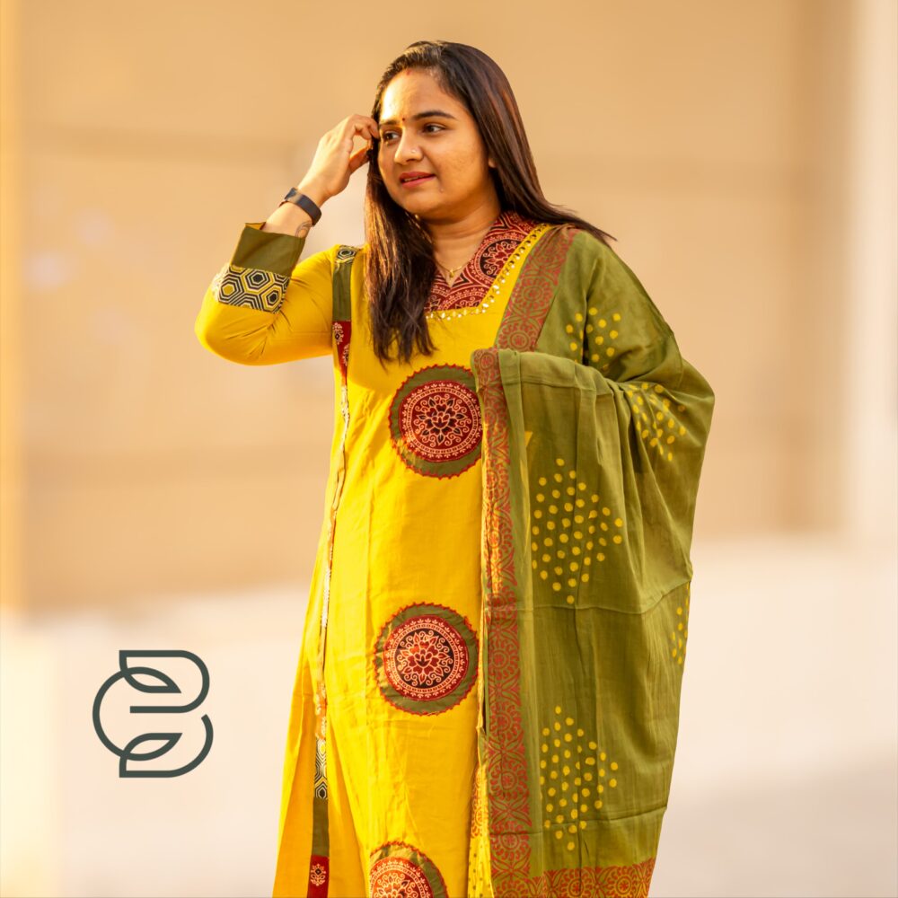 COTTON READY TO WEAR TOP,BOTTOM AND DUPATTA - Image 2