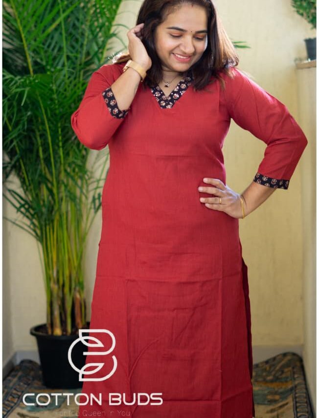 Manthra: Red & Black